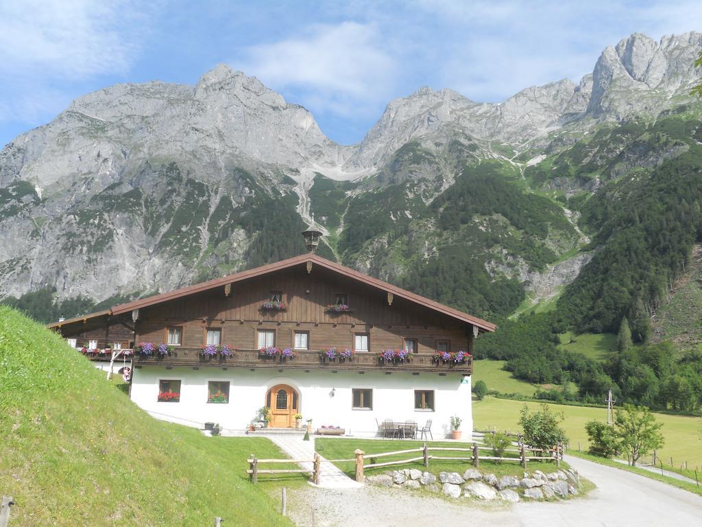 Апартаменти Vorderhof Занкт-Мартін-ам-Тенненґебірґе Екстер'єр фото